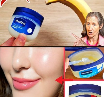 Mix Vaseline with Banana and You’ll Be Shocked! If Only I Knew This Sooner Mix Vaseline with Banana and You’ll Be Shocked! If Only I Knew This Sooner