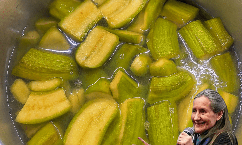 🍌 How Boiling Green Bananas Ignites 10 Astonishing Health Transformations That Will Change Your Life 🍌 How Boiling Green Bananas Ignites 10 Astonishing Health Transformations That Will Change Your Life