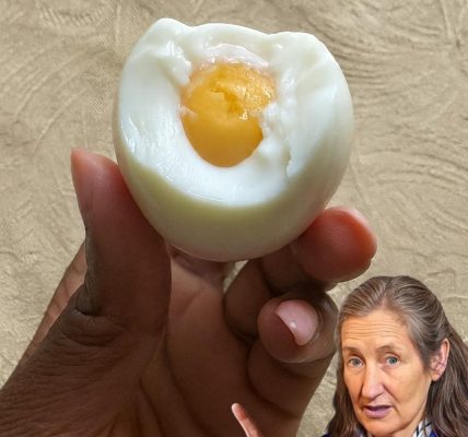 13 Compelling Reasons to Eat Boiled Eggs Every Morning 13 Compelling Reasons to Eat Boiled Eggs Every Morning