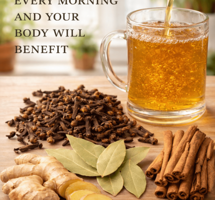 Drink This Every Morning to Gently Boost Your Health: The Warm Clove-Cinnamon-Bay-Ginger Tea Drink This Every Morning to Gently Boost Your Health: The Warm Clove-Cinnamon-Bay-Ginger Tea