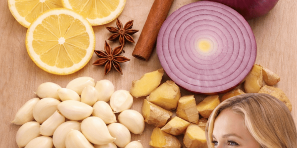 How to Prepare a Warming Homemade Herbal Infusion with Cinnamon, Cloves, Garlic, Ginger, Lemon, and Onion